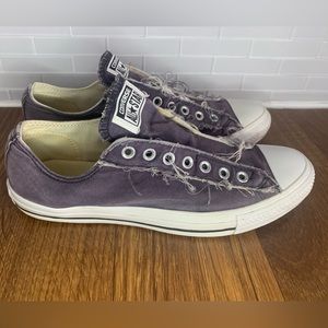Converse Purple Frayed Lace Free Men’s Size 9.5
